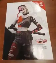 Harley Quinn Red White & Black Statue Simone Di Meo