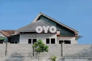 OYO 973新邦阿倫阿倫公寓OYO 973 Simpang Alun-alun Residence