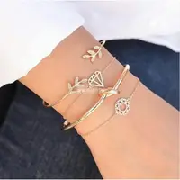 在飛比找蝦皮購物優惠-Women jewelry Fashion open lea