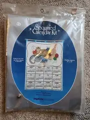 Vtg Paragon Wall Hanging Calendar Kit Kittens At Play Sequine Needle Craft 1987