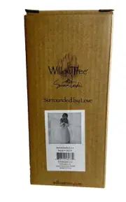Willow Tree Surrounded by Love Susan Lordi Figurine New in Box