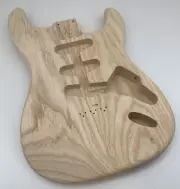4lbs Nitro Lacquer Aged Relic Swamp Ash Hardtail S-Style Custom Guitar Body