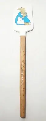 NEW WILLIAMS SONOMA EASTER Spatula PETER RABBIT Mother And Baby Wood Handle