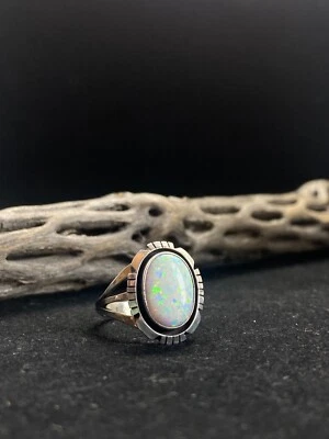 Native American Navajo white fire opal Sterling Silver Circular Ring Size 7.5