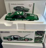 CLASSIC 1/18 FORD MUSTANG GT 1985 ATCC 2nd PLACE DICK JOHNSON #17 DJR #18763