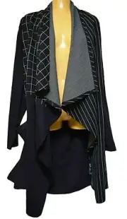 TS TAKING SHAPE plus sz M / 20 Check Mate Cardi stretch cardy jacket NWT rrp$150