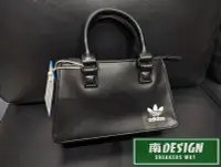 在飛比找Yahoo!奇摩拍賣優惠-南🔥2023 8月 ADIDAS KSENIASCHNAID