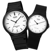 在飛比找momo購物網優惠-【CASIO 卡西歐】簡約百搭 橡膠手錶 情侶對錶 白x黑 
