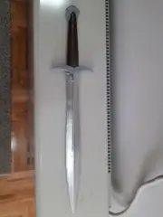 Bilbo's Sting sword (Frodo)