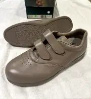 SAS Me Too Mocha 9.5 Medium, Women's Sneaker New In Box Save Big