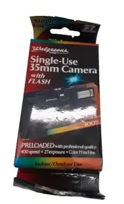 Walgreens Single Use 35mm Camera 27 Exposure W/Flash Preloaded Expired 10/10 NOS