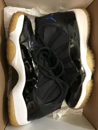 在飛比找Yahoo!奇摩拍賣優惠-Air Jordan 11 籃球鞋 space jam第一版