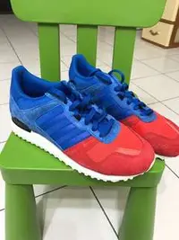 在飛比找旋轉拍賣優惠-adidas Zx-700 復古慢跑鞋