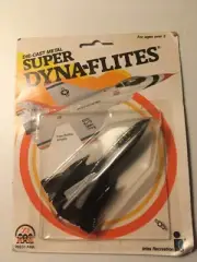 Zee Toys 1983 Diecast Super Dyna-Flites,SR-71 JET W/DRONE USAF, New in Pkg