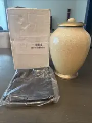 Adult Cremation Urn Shimmering Light Prismatic White Gold New