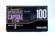 MAXELL CAPSULE CASSETTE TYPE UDII HIGH II 100 MINUTES RECORDING TAPE NEW SEALED