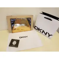 在飛比找蝦皮購物優惠-二手 DKNY 手拿包