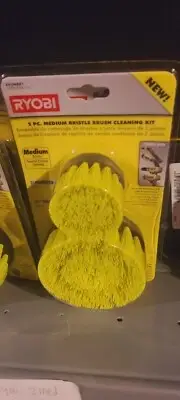 Ryobi Medium Bristle Brush Multi-Purpose Cleaning Accessory Kit, 2-Piece