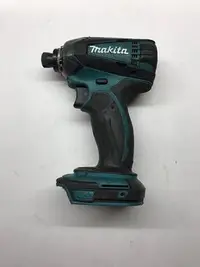 在飛比找Yahoo!奇摩拍賣優惠-(二手中古外匯) 牧田  Makita MAKITA 牧田中