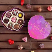 在飛比找樂天市場購物網優惠-【巧克力雲莊】手工巧克力8入愛心禮盒