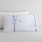 Sheridan Sierra Pillowcase Pair in Capri Blue Size: Standard Cotton