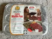 NORDIC WARE Formed Aluminum BUNDT PAN 12 Fluted Muffin Cup Cake Baking NEW