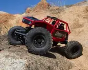Axial Capra 1.9 4WS Unlimited Trail Buggy 1/10 RTR 4WD Rock Crawler (Red)