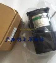 1 PCS NEW IN BOX Oriental Motor 5RK40GN-CW2M