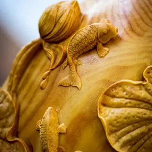 木雕木中式伴花花瓶居家代品木雕工品件