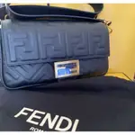 近全新 FENDI 芬迪 肩背包 BAGUETTE 皮革 MERCARI 日本直送 二手