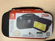 Nintendo Switch Game Traveler Deluxe - The Legend of Zelda Hyrule Shield IN HAND