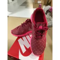 在飛比找蝦皮購物優惠-《二手》Nike 女用運動鞋 慢跑鞋 愛心💗