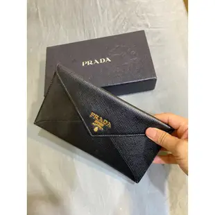 PRADA 信封長夾