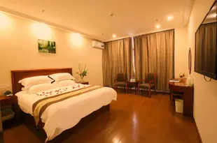 格林豪泰(唐山北站南環道店)GreenTree Inn HeBei TangShan North Station South Ring Road Business Hotel