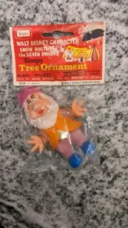 Vth Sears Wait Disney Snow White & The Seven Dwarfs 'Sleepy' Christmas Ornament