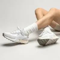 在飛比找蝦皮購物優惠-Nike Fontanka Waffle 鬆糕鞋 小白鞋 鞋