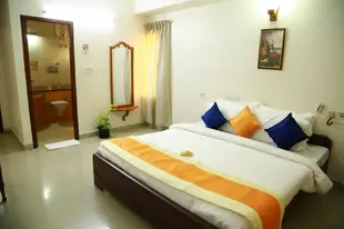 Select Rooms Vazhuthacaud