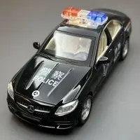 在飛比找蝦皮商城精選優惠-新奧合金車模1:32大奔C260警車回力聲光開門玩具汽車音樂