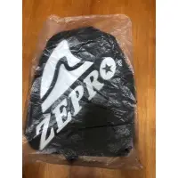 在飛比找蝦皮購物優惠-zepro全新後背包