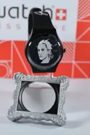 New Limited Swiss Swatch Art Special SUOZ121 Portrait by Jeremy Scott 41MM