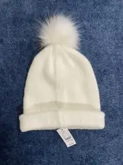 New York And Company Beanie White Pom New With Tag NY&C