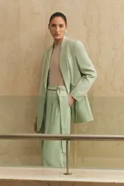 Petite Soft Tailored Wide Leg Pants