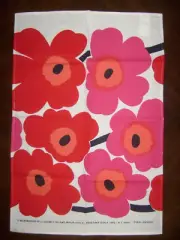 NEW, MARIMEKKO PIENI UNIKKO RED FABRIC TEA TOWEL 1965 VTG DESIGN BY MAIJA ISOLA