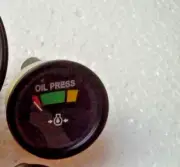 Massey Ferguson Tractor Oil Pressure Gauge Male Thread