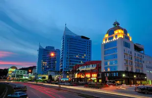 庭院飯店Courtyard Hotel