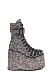 [Club Exx] Sugar Coated Traitor Boots - Silver