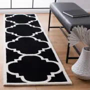 Safavieh Chatham BLACK / IVORY 2'-3" X 7' Runner - CHT730K-27