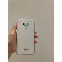 在飛比找蝦皮購物優惠-華碩ASUS ZenFone 3 Z012DA(64G 白）