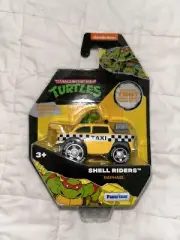 New Diecast Car Teenage Mutant Ninja Turtle Shell Riders Yellow Taxi Raphael