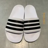 在飛比找蝦皮購物優惠-ⓉⒽⓇⒺⒺⒼ🔥ADIDAS ADILETTE CLOUDFO